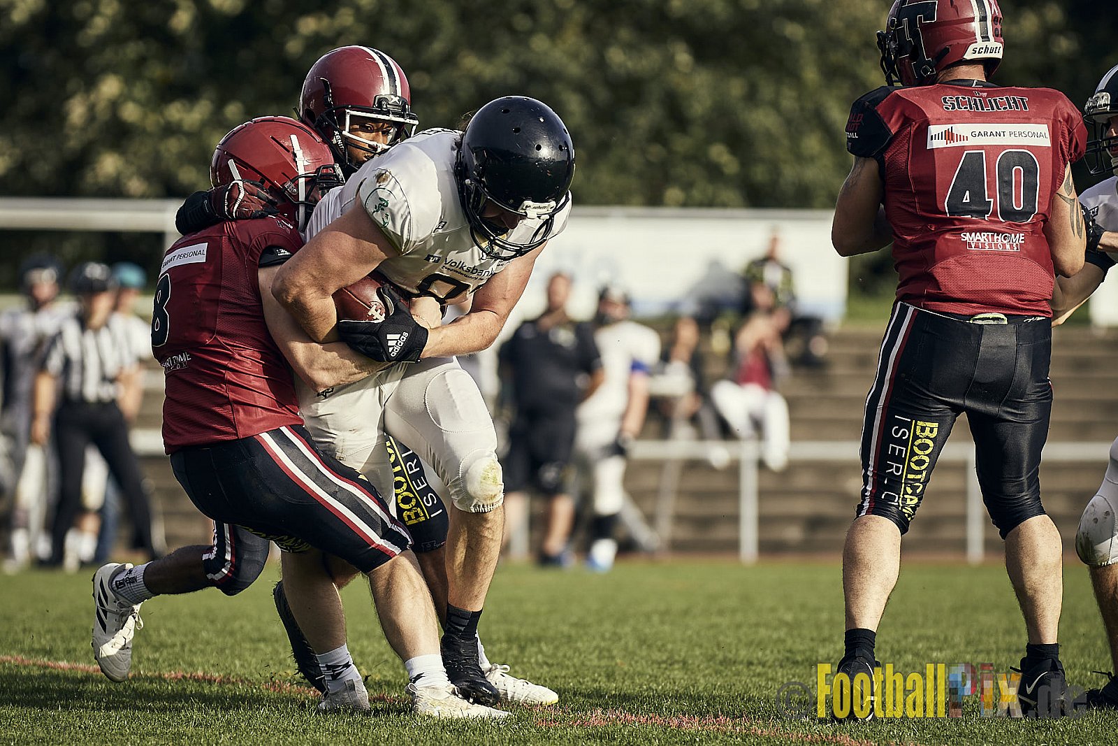 Spiel der AFCV Landesliga NRW Season 2023 Iserlohn Titans vs. Brilon Lumberjacks am 7.10.2023 im Stadion Hembergstadion, Alexander-Pfänder-Weg, 58636 Iserlohn, Germany. Punkte Endstand 82 : 3. 
Bildnummer: 2023-10-07_0143 - IserlohnTitansVsBrilonLumberjacks