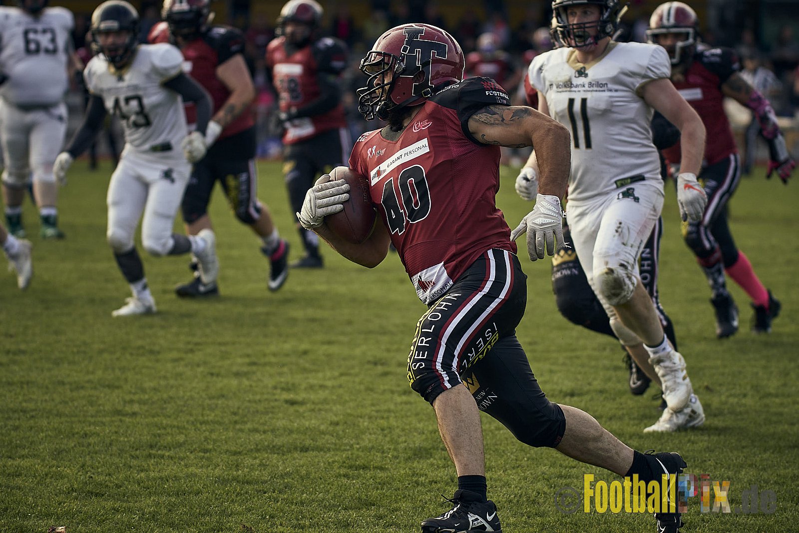 Spiel der AFCV Landesliga NRW Season 2023 Iserlohn Titans vs. Brilon Lumberjacks am 7.10.2023 im Stadion Hembergstadion, Alexander-Pfänder-Weg, 58636 Iserlohn, Germany. Punkte Endstand 82 : 3. 
Bildnummer: 2023-10-07_0219 - IserlohnTitansVsBrilonLumberjacks