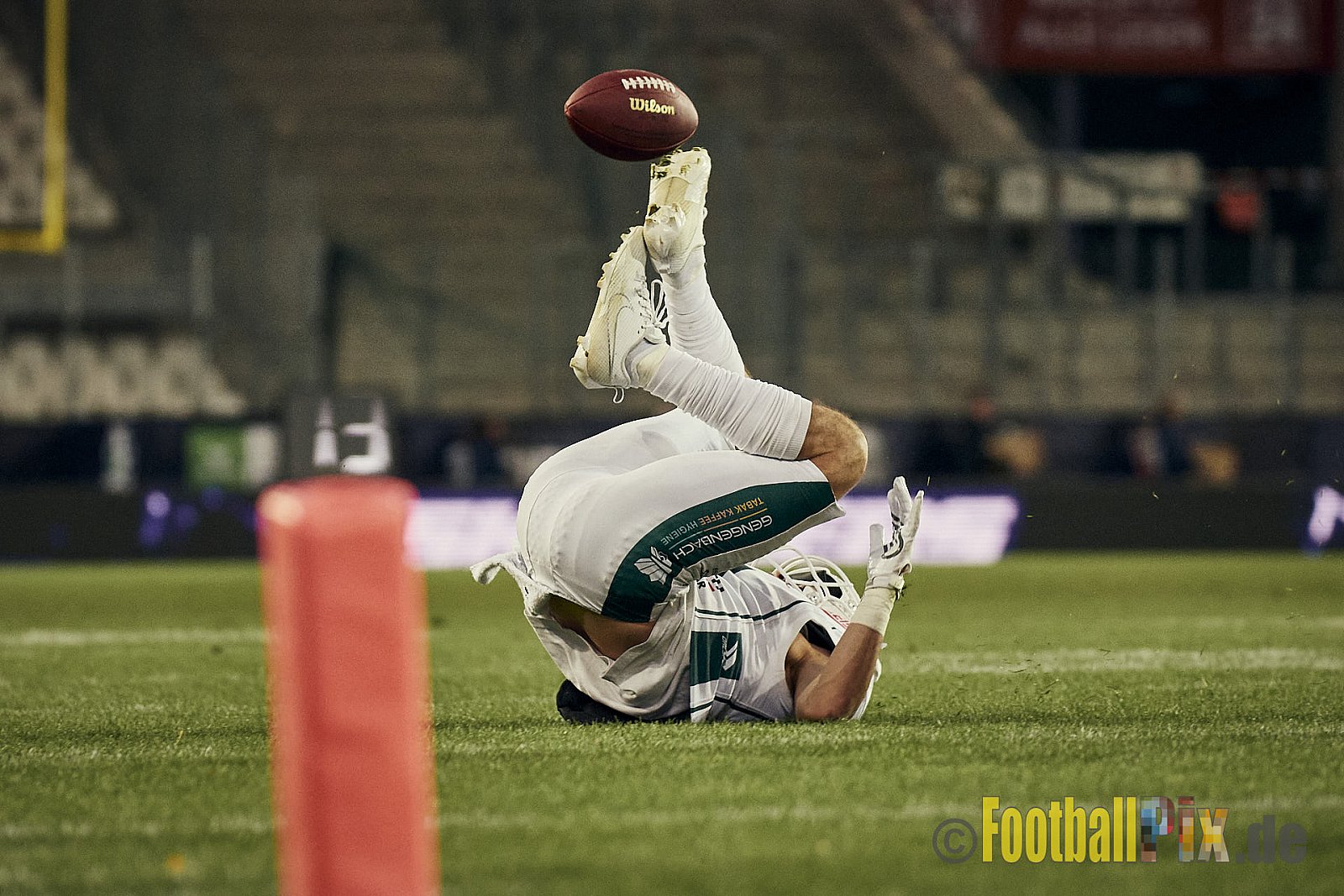 ERIMA GFL Bowl 2023 Potsdam Royals vs. Schwäbisch Hall Unicorns am 14.10.2023 im Stadion Hafenstraße, 45356 Essen. Die Potsdam Royals sind zum ersten Mal Deutscher Meister mit einem Punkte Endstand von 34 : 7. 
Bildnummer: 2023-10-14_0832 - GflBowl2023SchwaebischHallUnicornsVsPotsdamRoyals