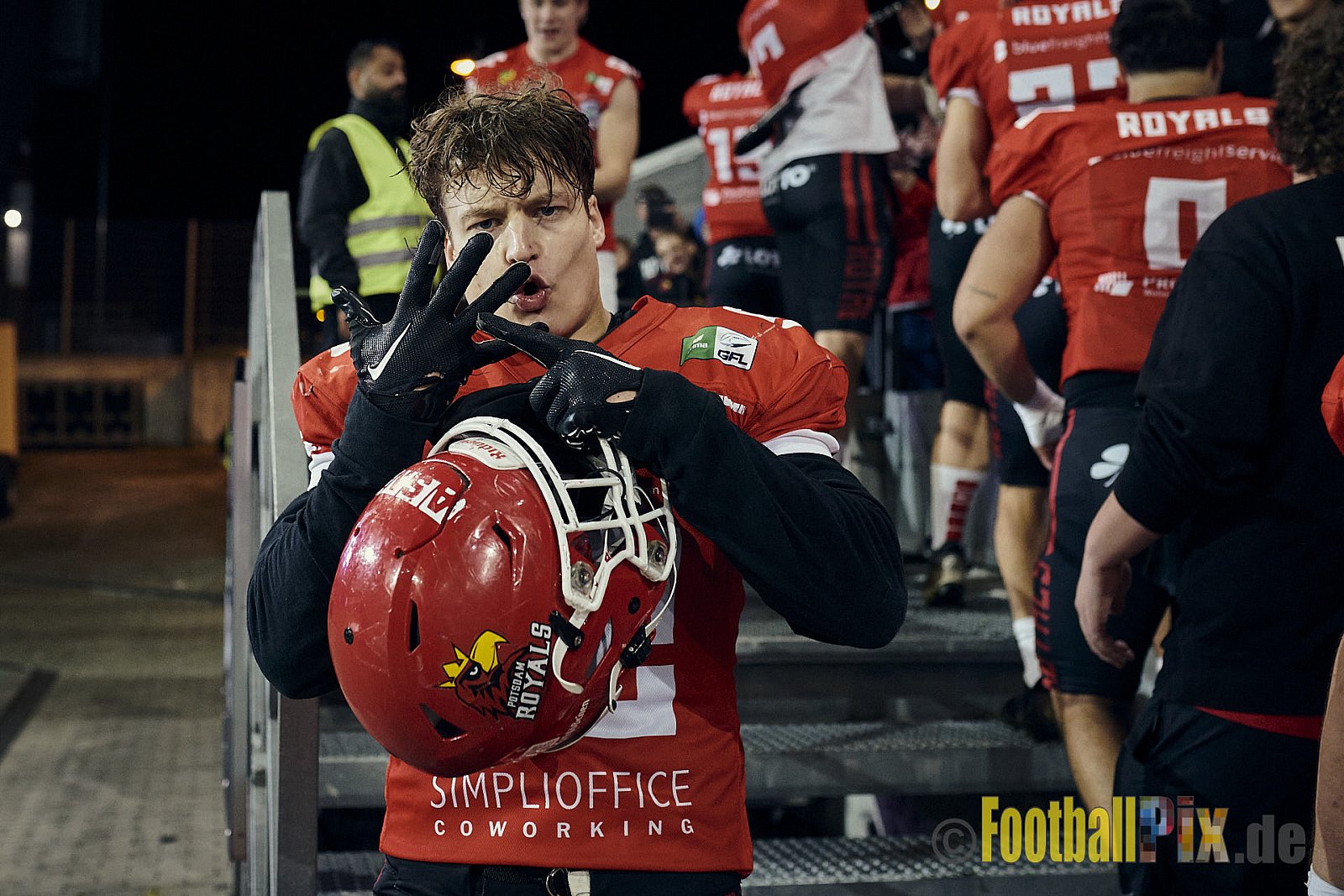 ERIMA GFL Bowl 2023 Potsdam Royals vs. Schwäbisch Hall Unicorns am 14.10.2023 im Stadion Hafenstraße, 45356 Essen. Die Potsdam Royals sind zum ersten Mal Deutscher Meister mit einem Punkte Endstand von 34 : 7. 
Bildnummer: 2023-10-14_1103 - GflBowl2023SchwaebischHallUnicornsVsPotsdamRoyals