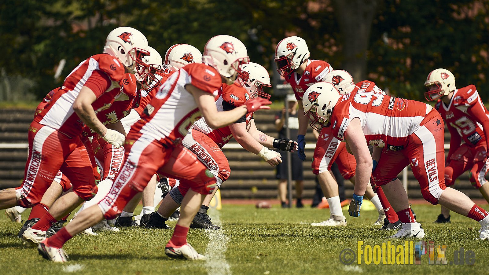 AFCV Verbandsliga Season 2024 Rheine Raptors vs. Gelsenkirchen Devils am 28.04.2024 im Jahnstadion, Schützenstraße, 48429 Rheine, Punkte Endstand 28 : 31.
[Bildnummer: 2024-04-28_0002] - RheineRaptorsVsGelsenkirchenDevils