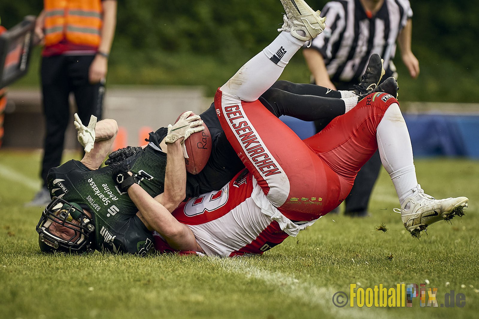 AFCV Verbandsliga Season 2024 Rheine Raptors vs. Gelsenkirchen Devils am 28.04.2024 im Jahnstadion, Schützenstraße, 48429 Rheine, Punkte Endstand 28 : 31.
[Bildnummer: 2024-04-28_0399] - RheineRaptorsVsGelsenkirchenDevils
