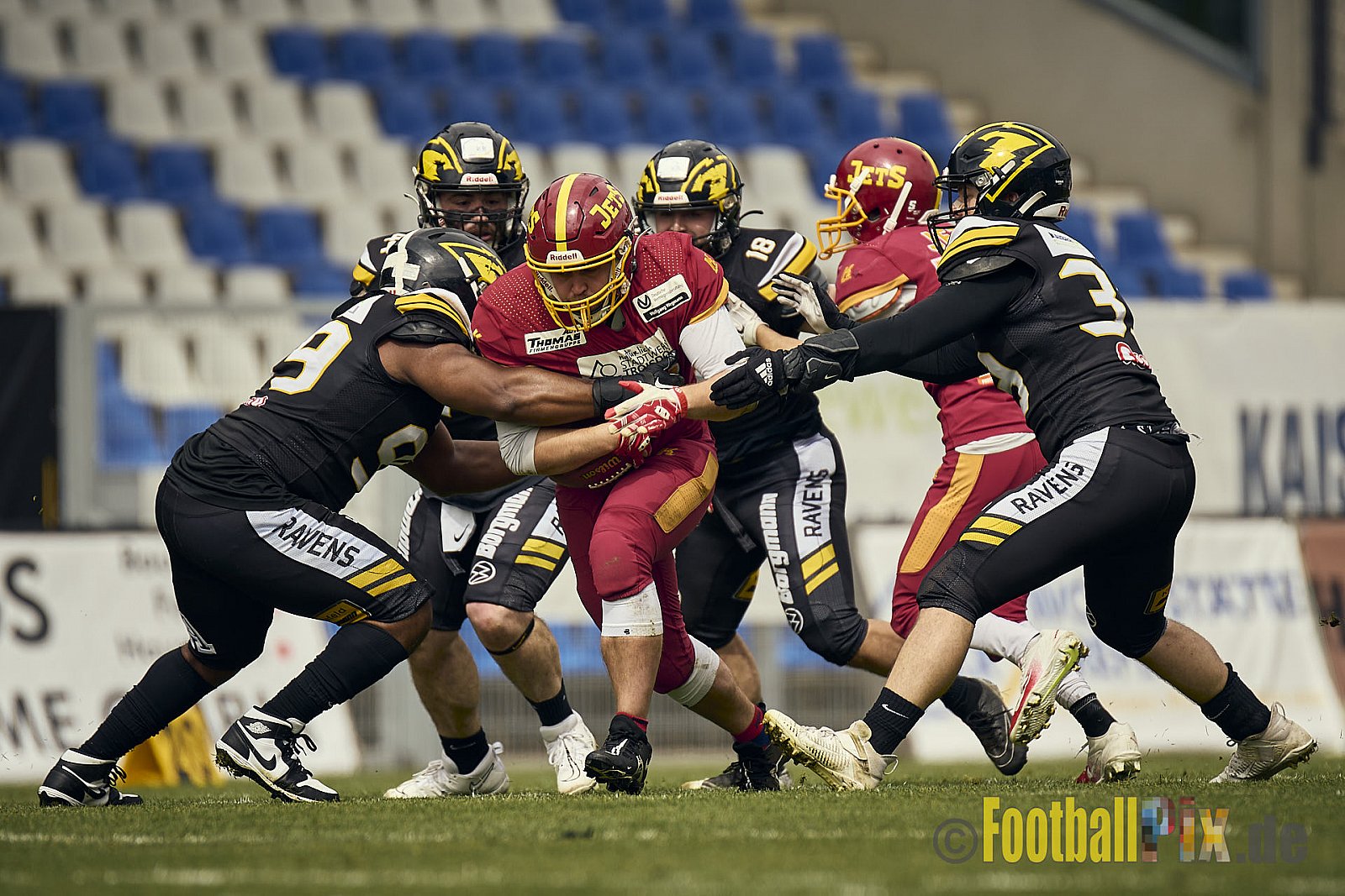 AFCV Regionalliga Season 2024 Krefeld Ravens vs. Troisdorf Jets am 05.05.2024 im Stadion Grotenburg, Tiergartenstraße 165, 47800 Krefeld, Punkte Endstand 46 : 14.
[Bildnummer: 2024-05-05_0215] - KrefeldRavensVsTroisdorfJets