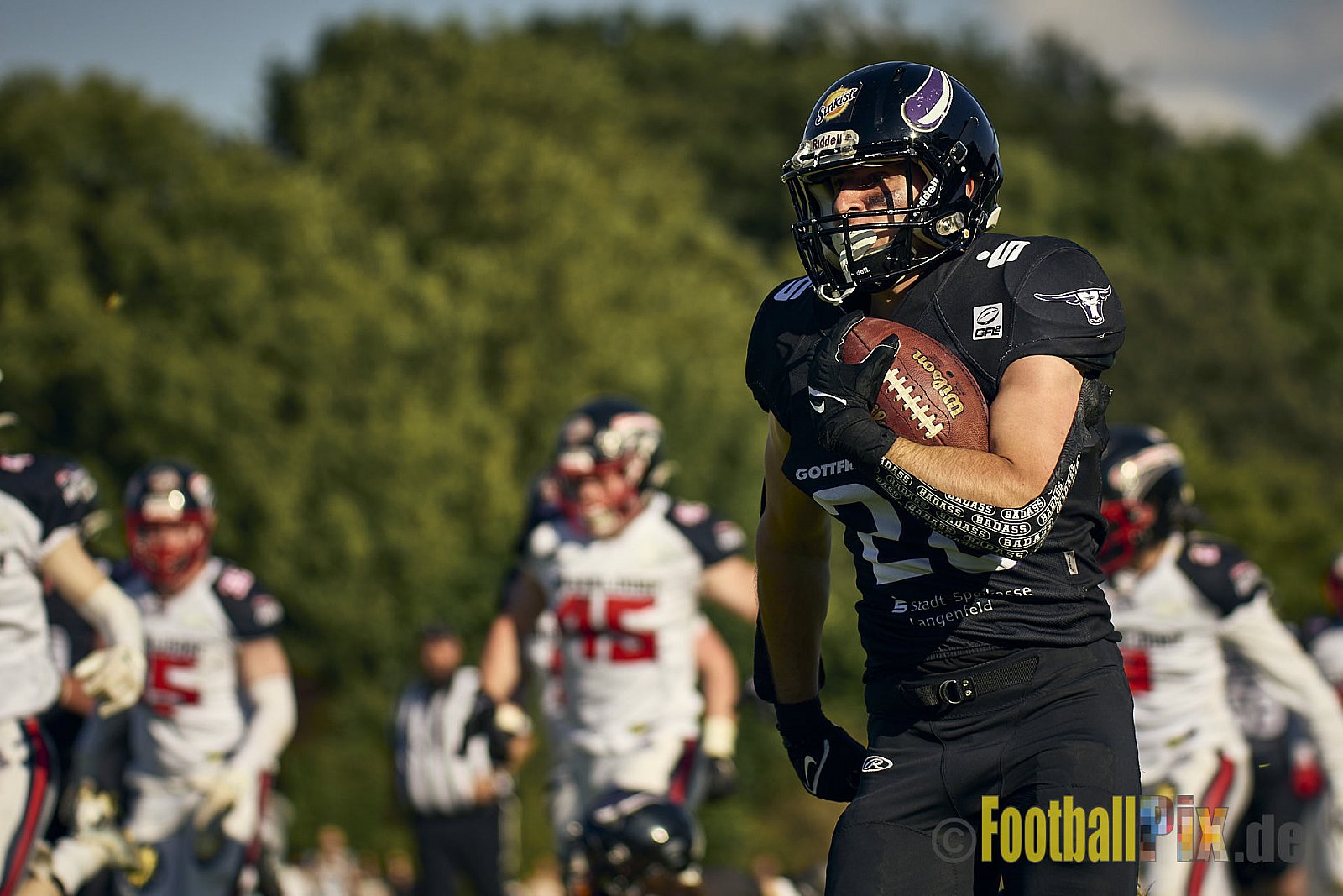 GFL2 Season 2024 Langenfeld Longhorns vs. Düsseldorf Panther am 25.05.2024 im Jahnstadion Langenfeld, Jahnstraße 4, 40764 Langenfeld (Rheinland). Punkte Endstand 16 : 07.
[Bildnummer: 2024-05-25_0554] - LangenfeldLonghornsVsDdorfPanther