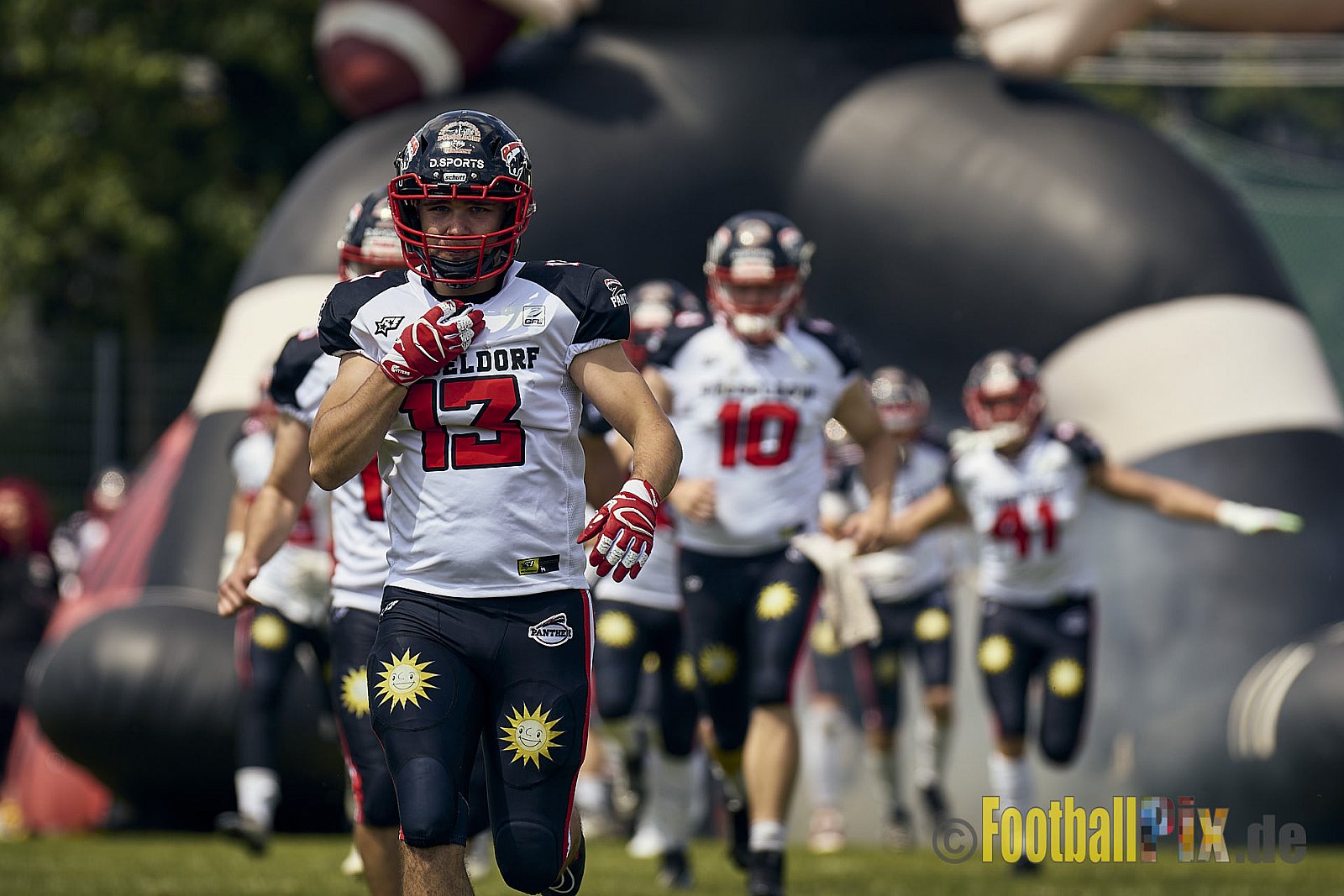 GFL2 Season 2024 Düsseldorf Panther vs. Bielefeld Bulldogs am 09.06.2024 im Bezirks Sportanlage Benrath, Nürnberger Straße, Benrath, Stadtbezirk 9, Dusseldorf, North Rhine – Westphalia, 40599, Germany. Punkte Endstand 30 : 0. - DPantherVsBielefeldBulldogs
