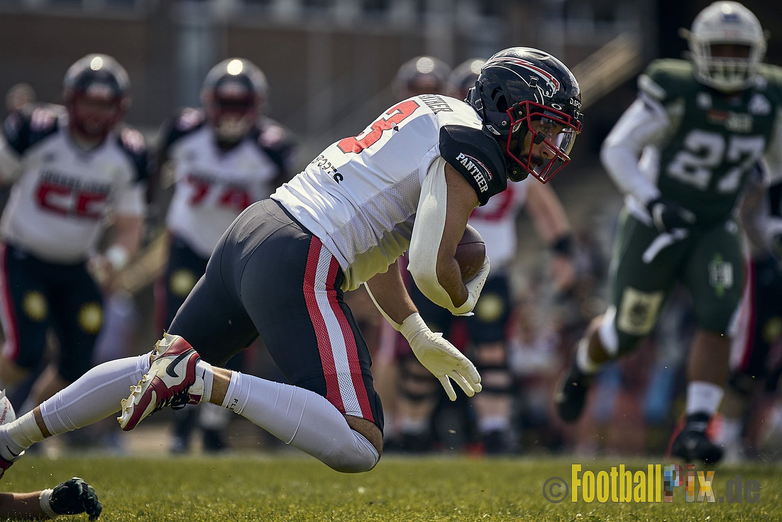 GFL2 Season 2024 Düsseldorf Panther vs. Bielefeld Bulldogs am 09.06.2024 im Bezirks Sportanlage Benrath, Nürnberger Straße, Benrath, Stadtbezirk 9, Dusseldorf, North Rhine – Westphalia, 40599, Germany. Punkte Endstand 30 : 0. - DPantherVsBielefeldBulldogs