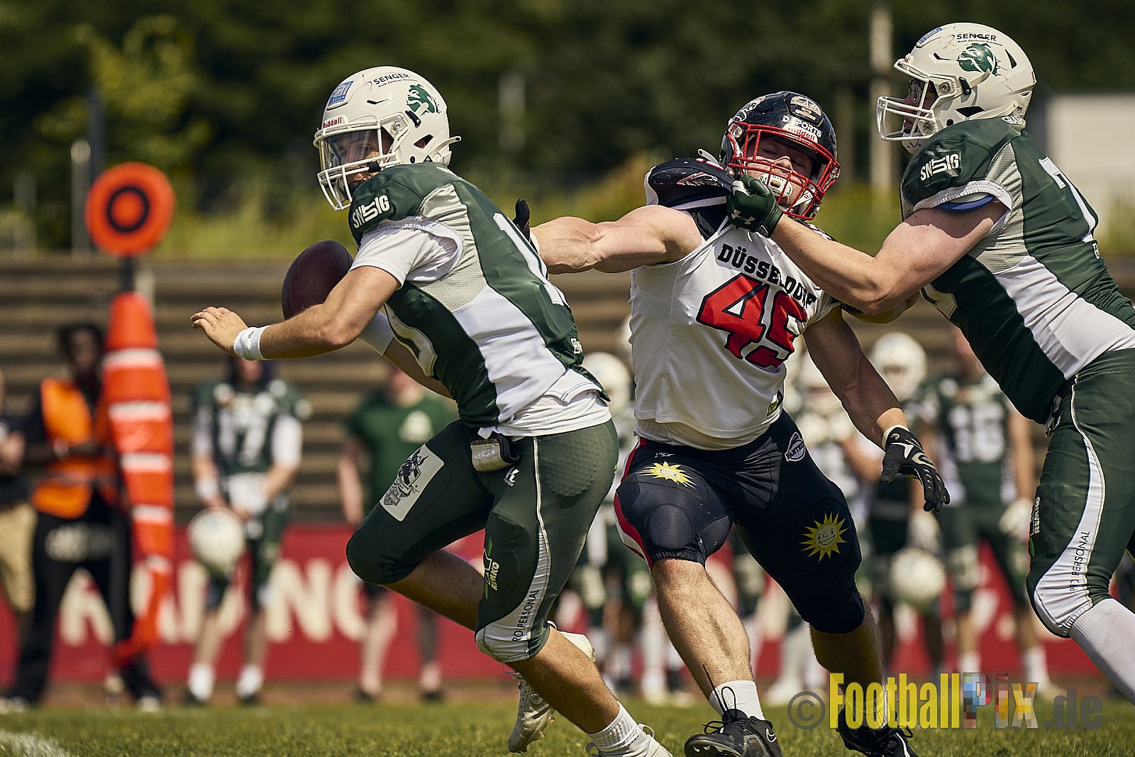 GFL2 Season 2024 Düsseldorf Panther vs. Bielefeld Bulldogs am 09.06.2024 im Bezirks Sportanlage Benrath, Nürnberger Straße, Benrath, Stadtbezirk 9, Dusseldorf, North Rhine – Westphalia, 40599, Germany. Punkte Endstand 30 : 0. - DPantherVsBielefeldBulldogs