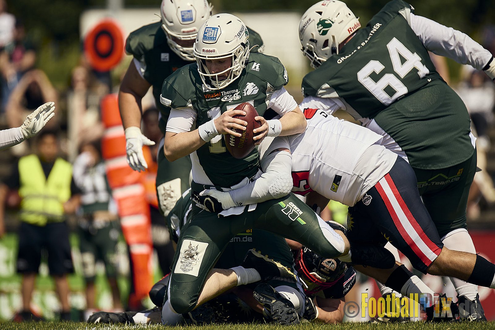GFL2 Season 2024 Düsseldorf Panther vs. Bielefeld Bulldogs am 09.06.2024 im Bezirks Sportanlage Benrath, Nürnberger Straße, Benrath, Stadtbezirk 9, Dusseldorf, North Rhine – Westphalia, 40599, Germany. Punkte Endstand 30 : 0. - DPantherVsBielefeldBulldogs