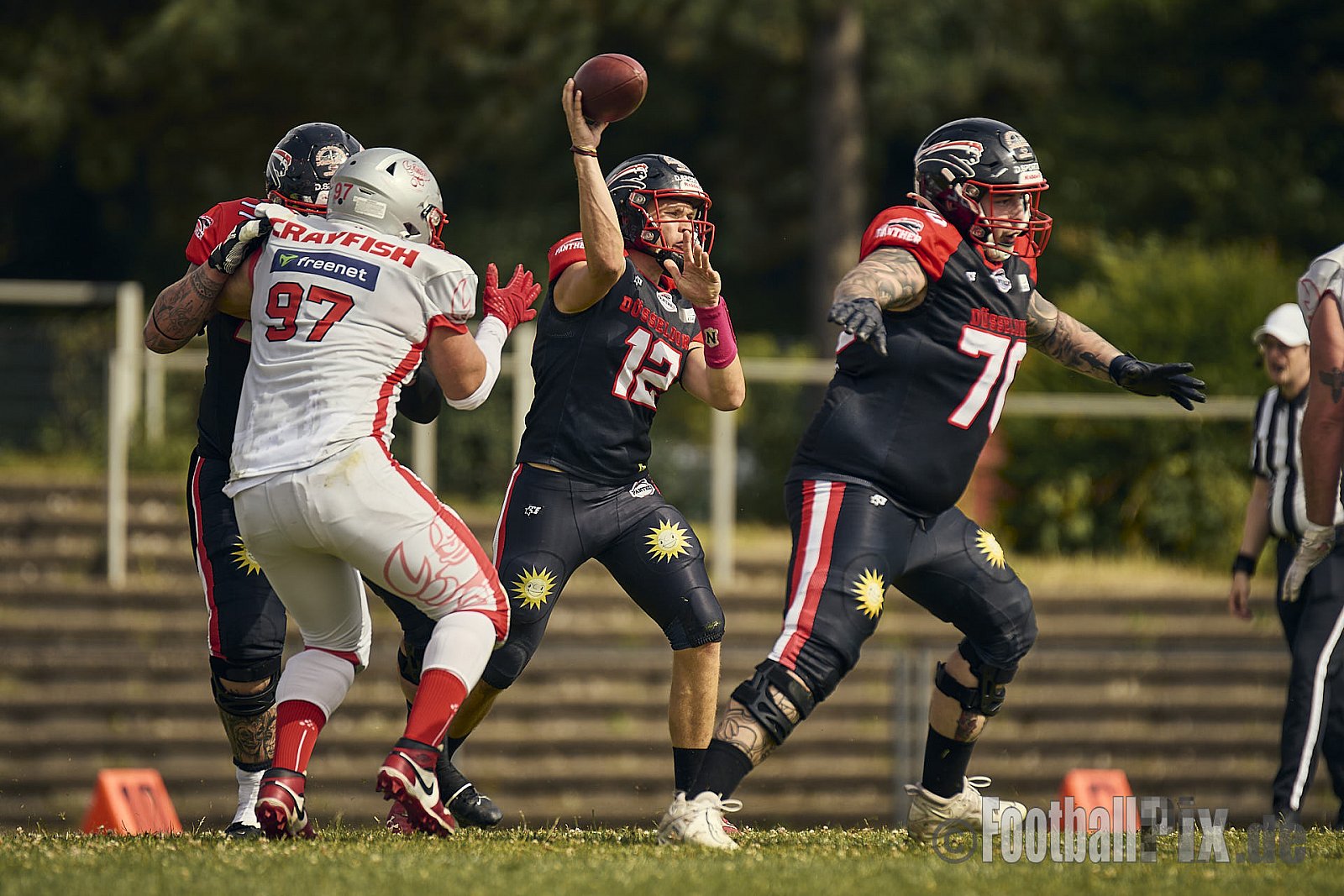 GFL2 Season 2024 Düsseldorf Panther vs. Cottbus Crayfish am 29.06.2024 im Bezirks Sportanlage Benrath, Nürnberger Straße, Benrath, Stadtbezirk 9, Dusseldorf, North Rhine-Westphalia, 40599, Germany. Punkte Endstand 64 : 0. - DPantherVsCottbusCrayfish