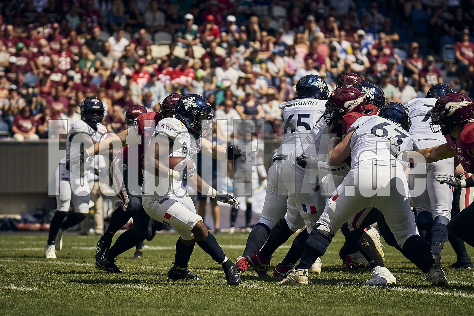10.Spielwoche der European League of Football (ELF) Season 2024 Paris Musketeers at Rhein Fire am 28.07.2024 im Stadion Schauinsland-Reisen-Arena, Margaretenstraße 5-7, 47055 Duisburg. Spiel Endstand 06 : 38. Bildnummer: 2024-07-28_0639 - Elf ParisMusketeersAtRheinFire