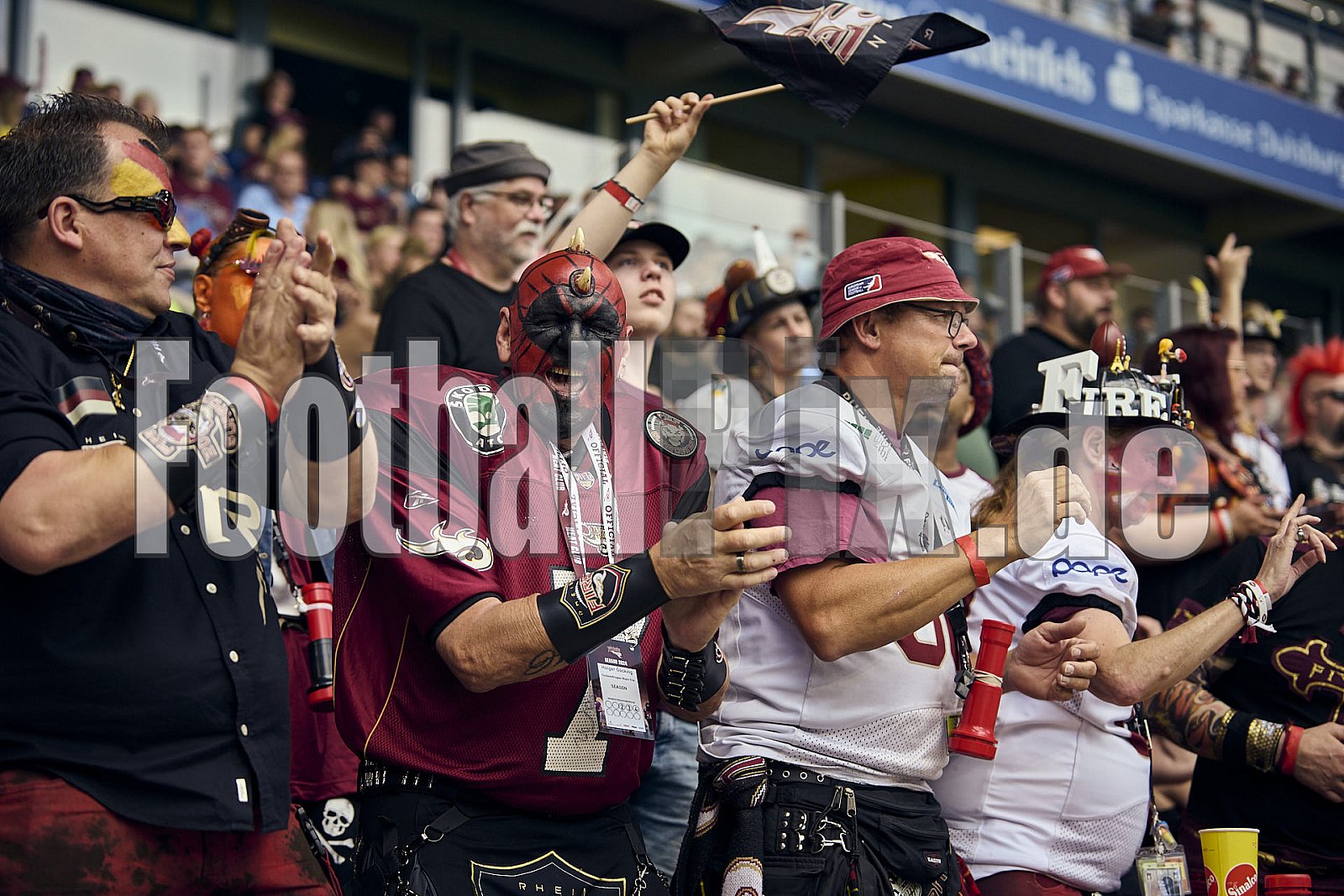 10.Spielwoche der European League of Football (ELF) Season 2024 Paris Musketeers at Rhein Fire am 28.07.2024 im Stadion Schauinsland-Reisen-Arena, Margaretenstraße 5-7, 47055 Duisburg. Spiel Endstand 06 : 38. Bildnummer: 2024-07-28_0720 - Elf ParisMusketeersAtRheinFire