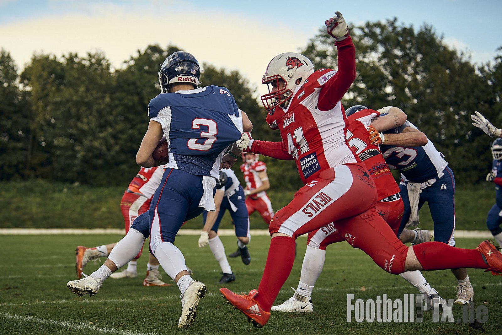 AFCV VL NRW | Gelsenkirchen Devils vs. Recklinghausen Chargers | 28.09.2024 | BV Horst Süd 1962 e.V., Am Hesterkamp, Horst, Gelsenkirchen-West, Gelsenkirchen, North Rhine-Westphalia, 45899, Germany | Punkte Endstand 21 : 35 | Bildnummer: 2024-09-28_0203 - GelsenkirchenDevilsVsRecklinghausenChargers