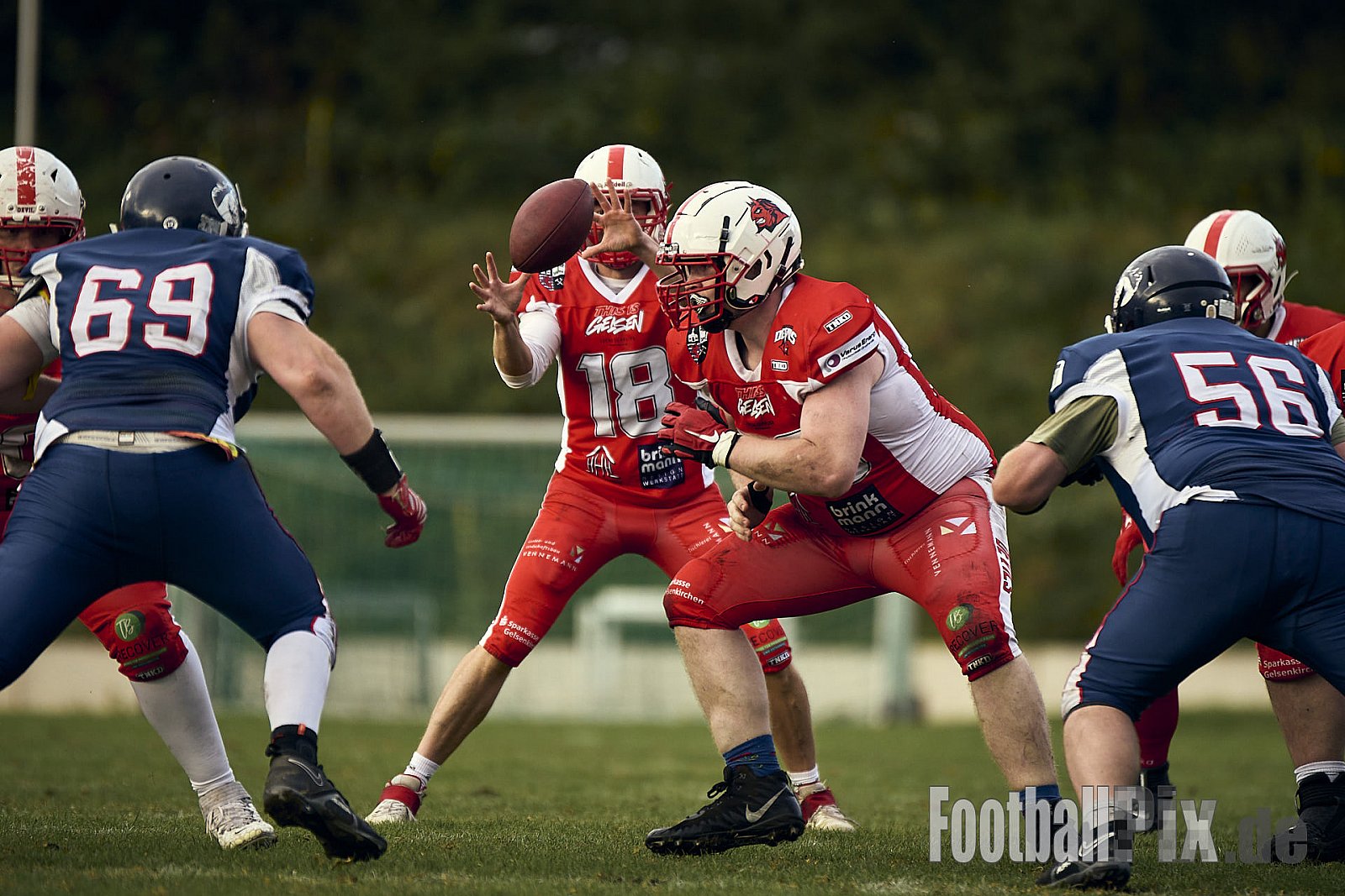 AFCV VL NRW | Gelsenkirchen Devils vs. Recklinghausen Chargers | 28.09.2024 | BV Horst Süd 1962 e.V., Am Hesterkamp, Horst, Gelsenkirchen-West, Gelsenkirchen, North Rhine-Westphalia, 45899, Germany | Punkte Endstand 21 : 35 | Bildnummer: 2024-09-28_0627 - GelsenkirchenDevilsVsRecklinghausenChargers