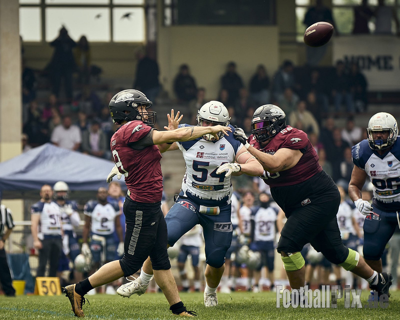 AFCV OL NRW | Remscheid Amboss vs. Wuppertal Greyhounds | 03.05.2025 | Stadion Reinshagen, Remscheid | Punkte Endstand 14 : 07 | Bildnummer: 2025-05-03_0166 - RemscheidAmbossVsWuppertalGreyhounds