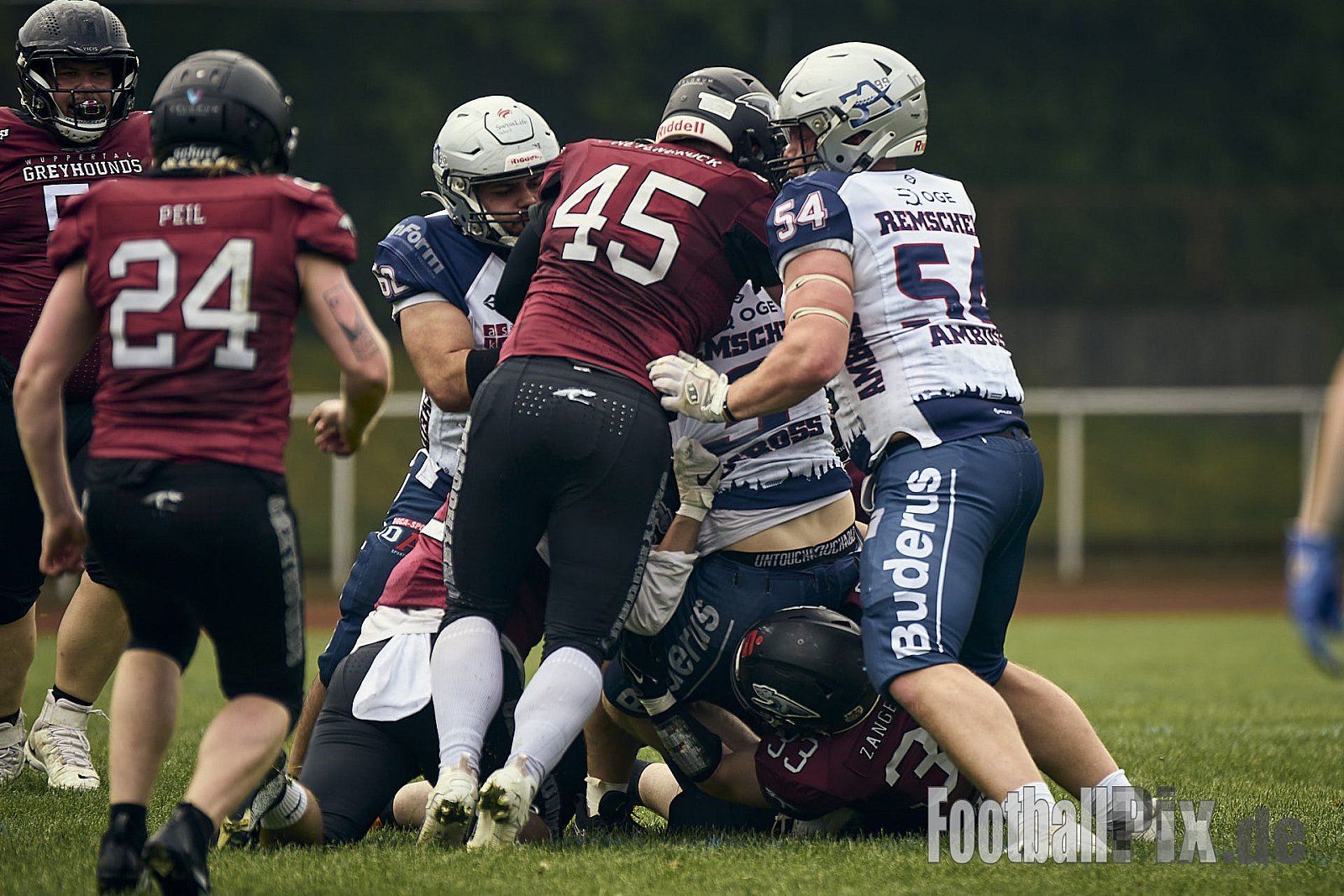 AFCV OL NRW | Remscheid Amboss vs. Wuppertal Greyhounds | 03.05.2025 | Stadion Reinshagen, Remscheid | Punkte Endstand 14 : 07 | Bildnummer: 2025-05-03_0184 - RemscheidAmbossVsWuppertalGreyhounds