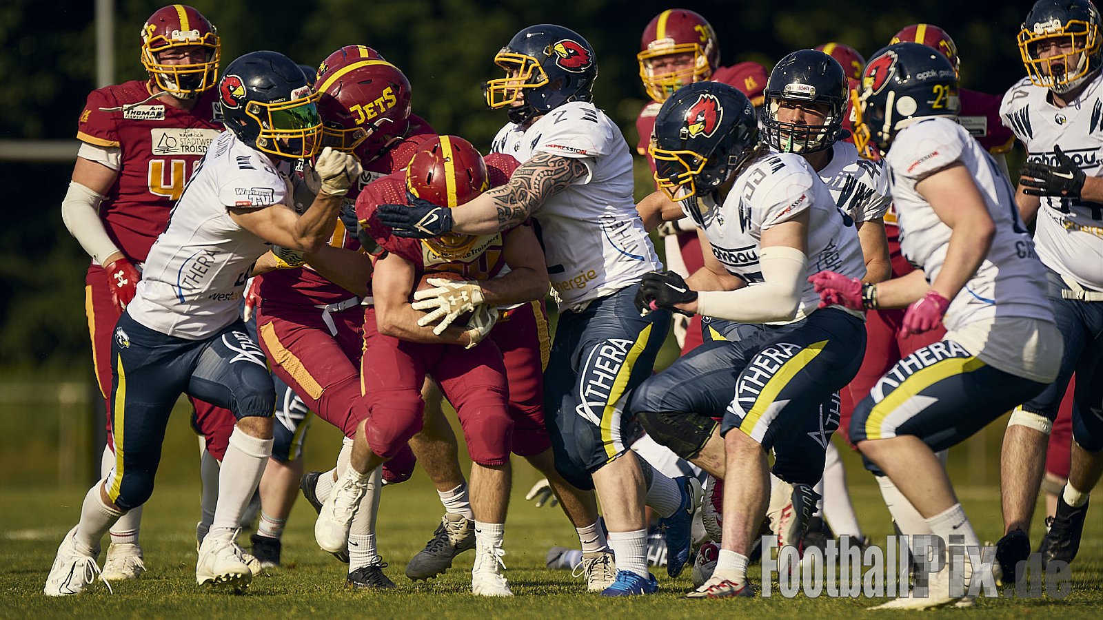 AFCV RL NRW | Troisdorf Jets vs. Essen Assindia Cardinals | 17.05.2025 | Aggerstadion, 53840 Troisdorf | Punkte Endstand 19 : 14 | Bildnummer: 2025-05-17_0041 - TroisdorfJetsVsEssenAssindiaCardinals