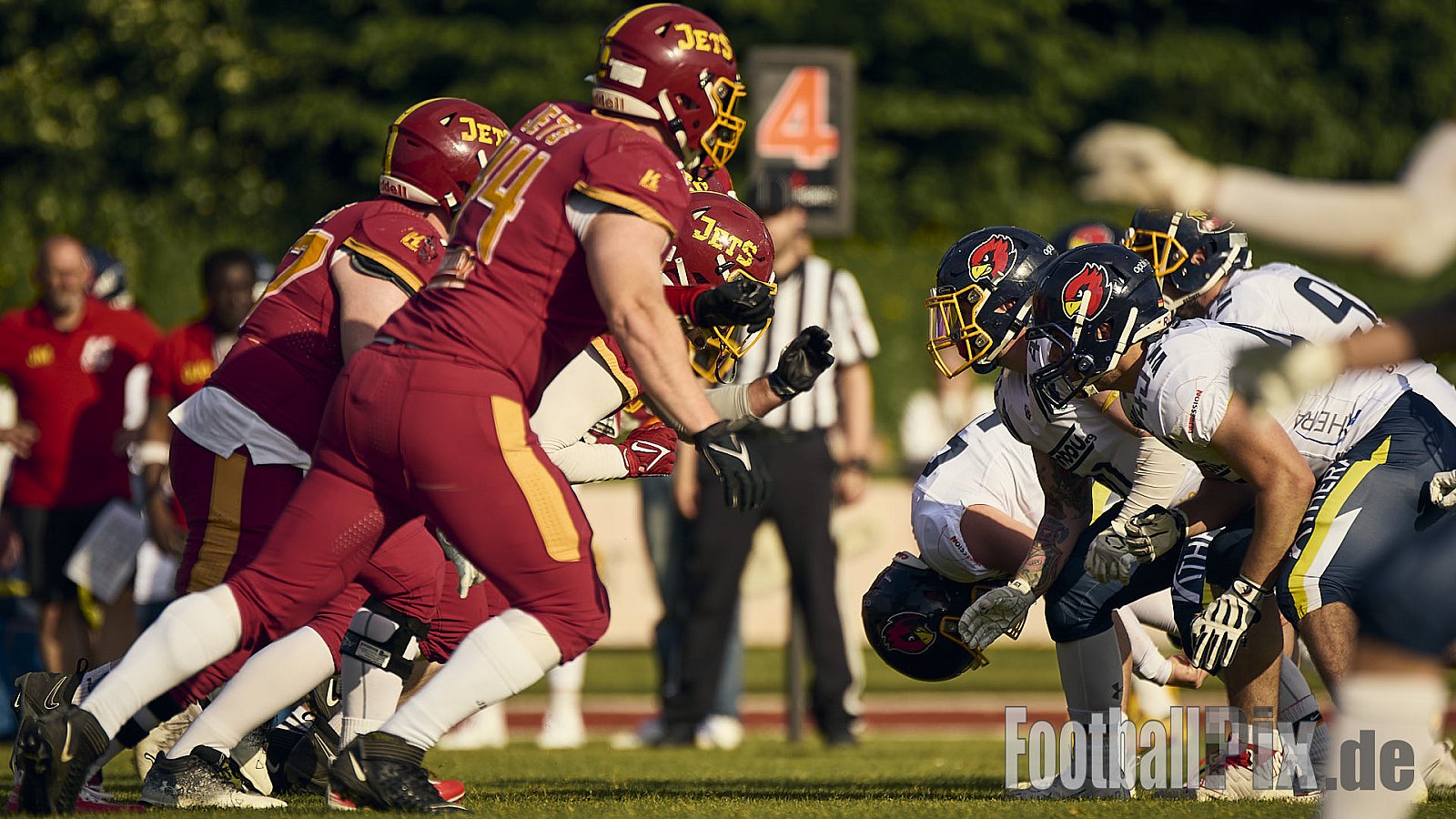 AFCV RL NRW | Troisdorf Jets vs. Essen Assindia Cardinals | 17.05.2025 | Aggerstadion, 53840 Troisdorf | Punkte Endstand 19 : 14 | Bildnummer: 2025-05-17_0120 - TroisdorfJetsVsEssenAssindiaCardinals