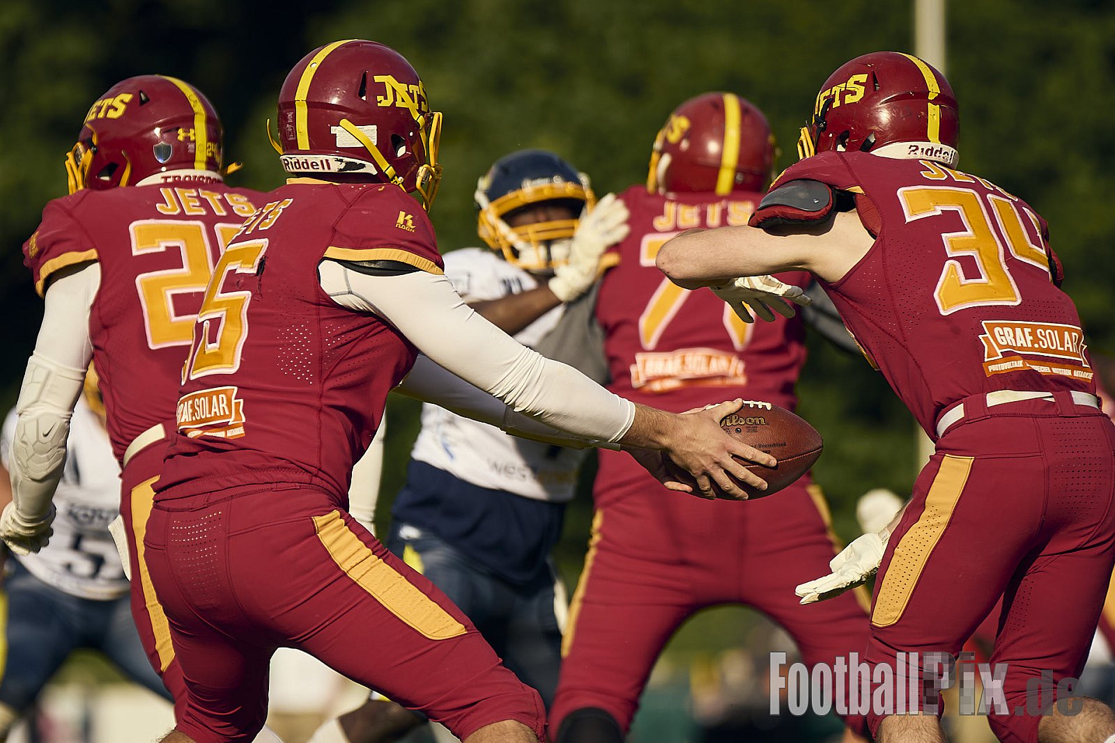 AFCV RL NRW | Troisdorf Jets vs. Essen Assindia Cardinals | 17.05.2025 | Aggerstadion, 53840 Troisdorf | Punkte Endstand 19 : 14 | Bildnummer: 2025-05-17_0158 - TroisdorfJetsVsEssenAssindiaCardinals