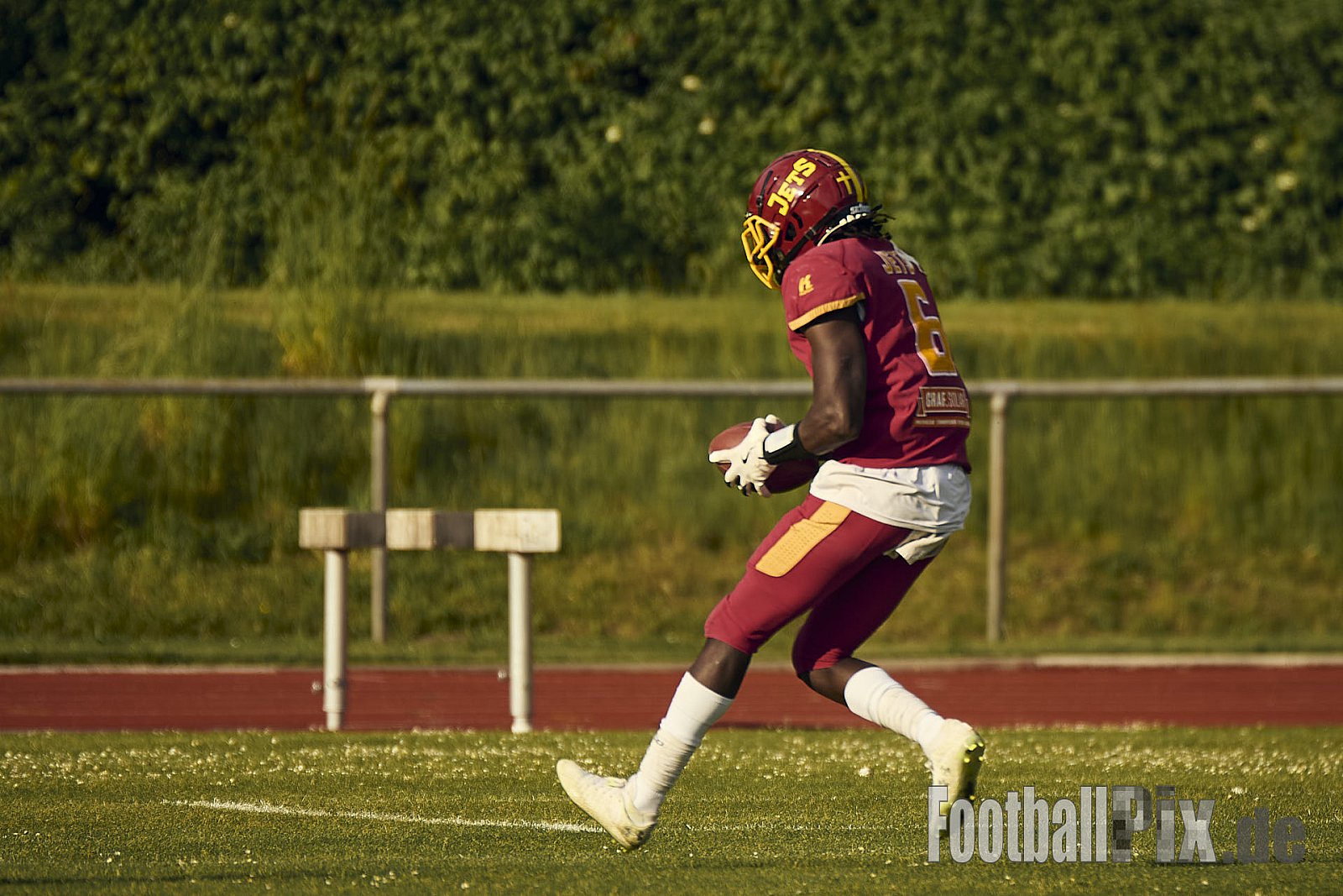 AFCV RL NRW | Troisdorf Jets vs. Essen Assindia Cardinals | 17.05.2025 | Aggerstadion, 53840 Troisdorf | Punkte Endstand 19 : 14 | Bildnummer: 2025-05-17_0185 - TroisdorfJetsVsEssenAssindiaCardinals
