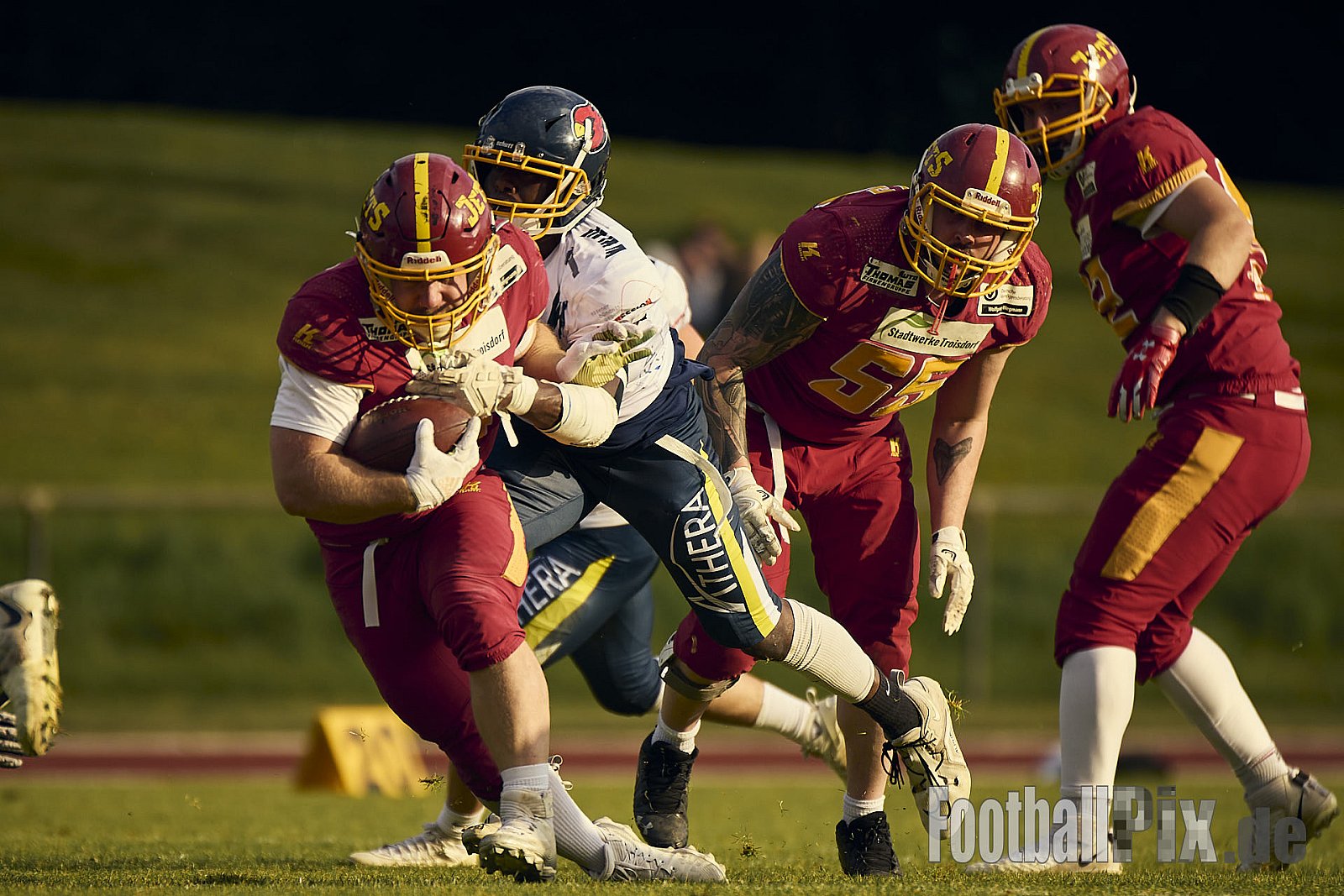 AFCV RL NRW | Troisdorf Jets vs. Essen Assindia Cardinals | 17.05.2025 | Aggerstadion, 53840 Troisdorf | Punkte Endstand 19 : 14 | Bildnummer: 2025-05-17_0239 - TroisdorfJetsVsEssenAssindiaCardinals