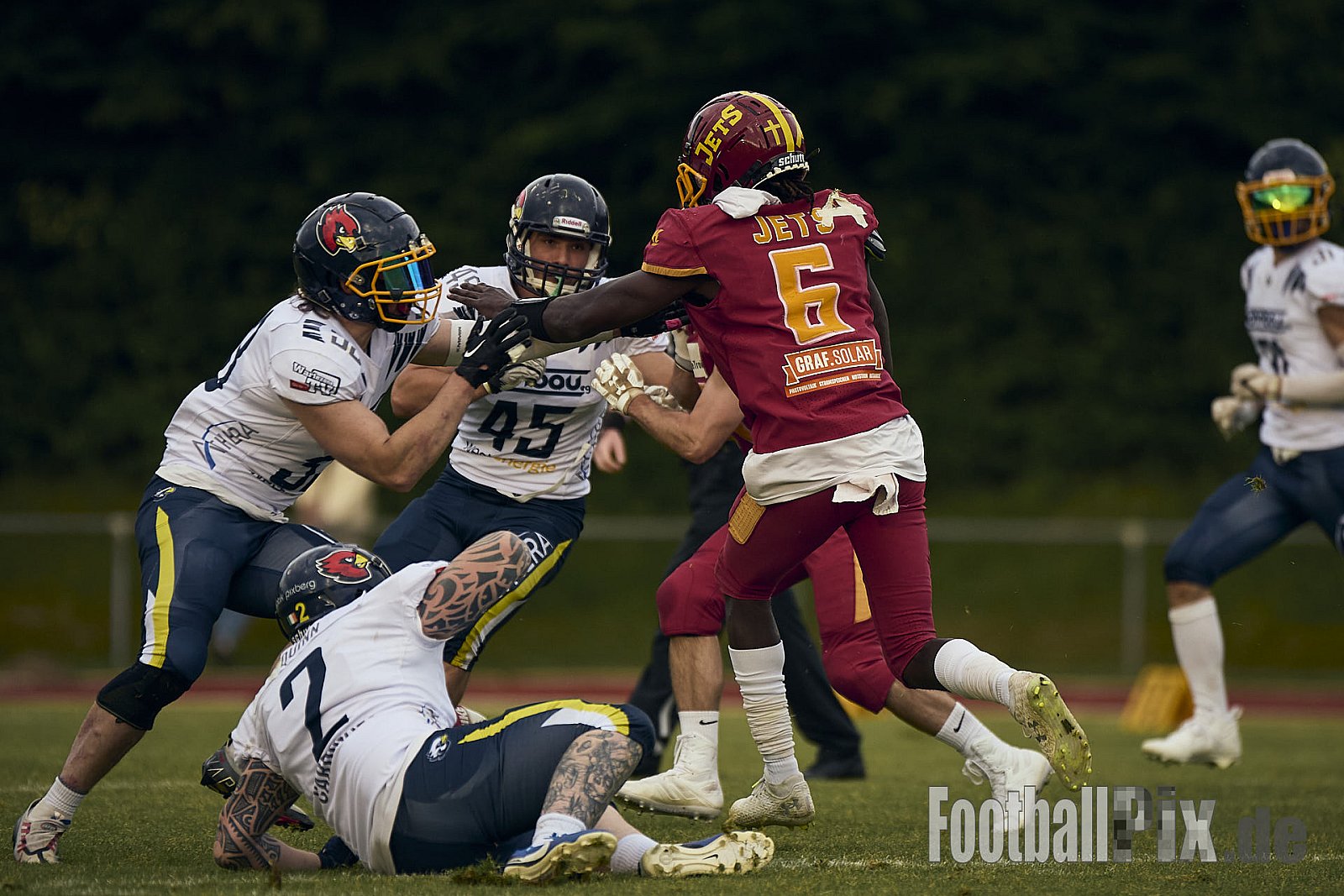 AFCV RL NRW | Troisdorf Jets vs. Essen Assindia Cardinals | 17.05.2025 | Aggerstadion, 53840 Troisdorf | Punkte Endstand 19 : 14 | Bildnummer: 2025-05-17_0312 - TroisdorfJetsVsEssenAssindiaCardinals