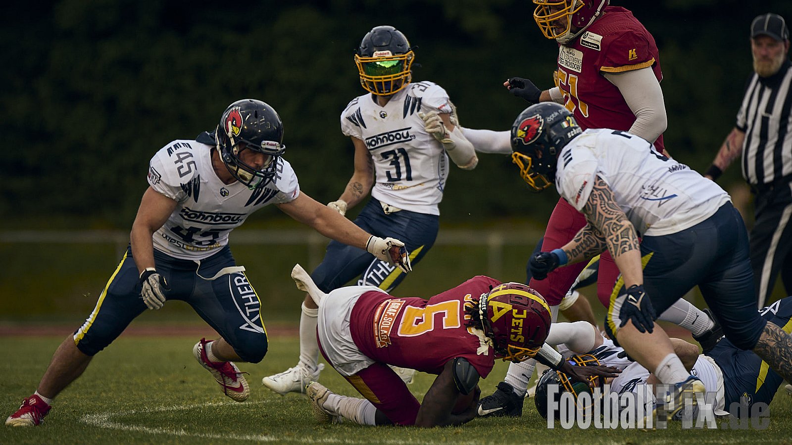 AFCV RL NRW | Troisdorf Jets vs. Essen Assindia Cardinals | 17.05.2025 | Aggerstadion, 53840 Troisdorf | Punkte Endstand 19 : 14 | Bildnummer: 2025-05-17_0316 - TroisdorfJetsVsEssenAssindiaCardinals