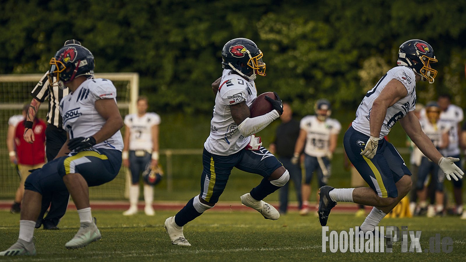 AFCV RL NRW | Troisdorf Jets vs. Essen Assindia Cardinals | 17.05.2025 | Aggerstadion, 53840 Troisdorf | Punkte Endstand 19 : 14 | Bildnummer: 2025-05-17_0336 - TroisdorfJetsVsEssenAssindiaCardinals