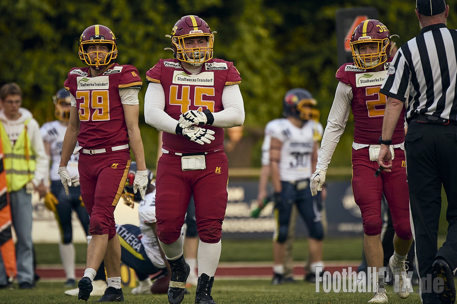 AFCV RL NRW | Troisdorf Jets vs. Essen Assindia Cardinals | 17.05.2025 | Aggerstadion, 53840 Troisdorf | Punkte Endstand 19 : 14 | Bildnummer: 2025-05-17_0463 - TroisdorfJetsVsEssenAssindiaCardinals