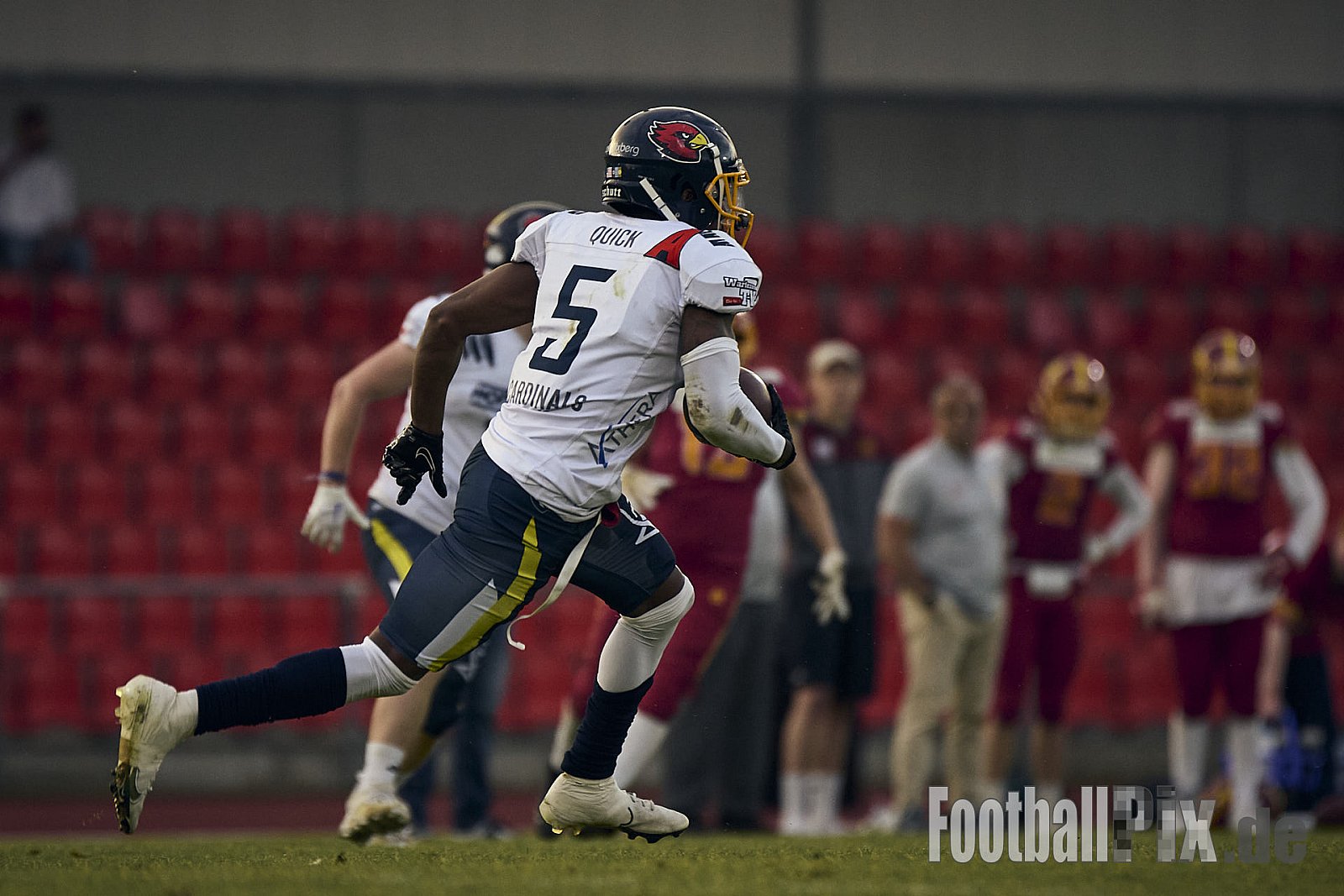 AFCV RL NRW | Troisdorf Jets vs. Essen Assindia Cardinals | 17.05.2025 | Aggerstadion, 53840 Troisdorf | Punkte Endstand 19 : 14 | Bildnummer: 2025-05-17_0599 - TroisdorfJetsVsEssenAssindiaCardinals