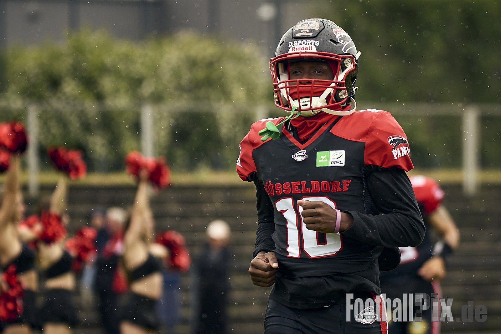 GFL | Düsseldorf Panther vs. Kiel Baltic Hurricanes | 24.05.2025 | Stadion VfL Benrath , 40597 Düsseldorf | Punkte Endstand 14 : 30 | Bildnummer: 2025-05-24_0044 - DPantherVsKielBalticHurricanes