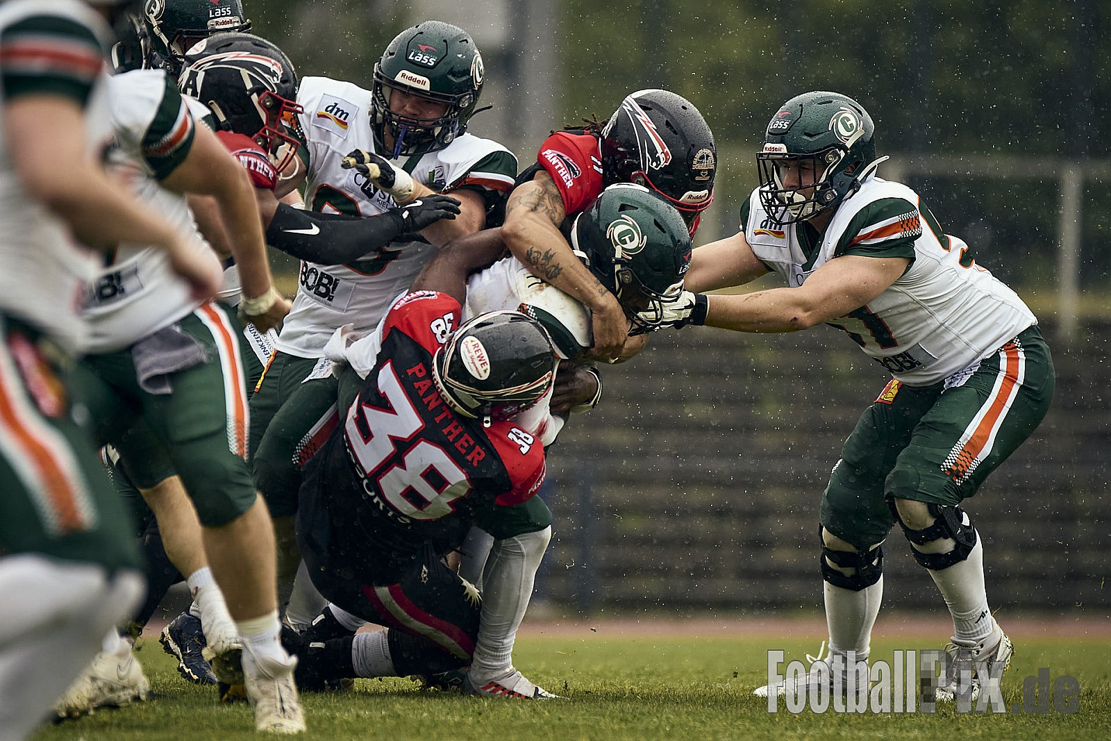 GFL | Düsseldorf Panther vs. Kiel Baltic Hurricanes | 24.05.2025 | Stadion VfL Benrath , 40597 Düsseldorf | Punkte Endstand 14 : 30 | Bildnummer: 2025-05-24_0353 - DPantherVsKielBalticHurricanes
