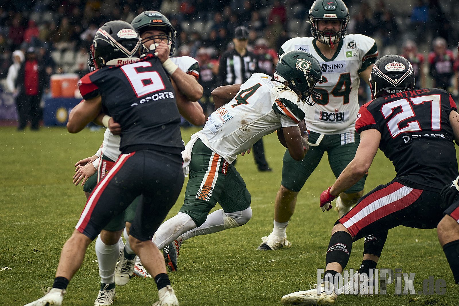GFL | Düsseldorf Panther vs. Kiel Baltic Hurricanes | 24.05.2025 | Stadion VfL Benrath , 40597 Düsseldorf | Punkte Endstand 14 : 30 | Bildnummer: 2025-05-24_0573 - DPantherVsKielBalticHurricanes