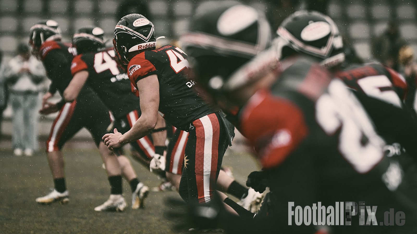 GFL | Düsseldorf Panther vs. Kiel Baltic Hurricanes | 24.05.2025 | Stadion VfL Benrath , 40597 Düsseldorf | Punkte Endstand 14 : 30 | Bildnummer: 2025-05-24_0589 - DPantherVsKielBalticHurricanes