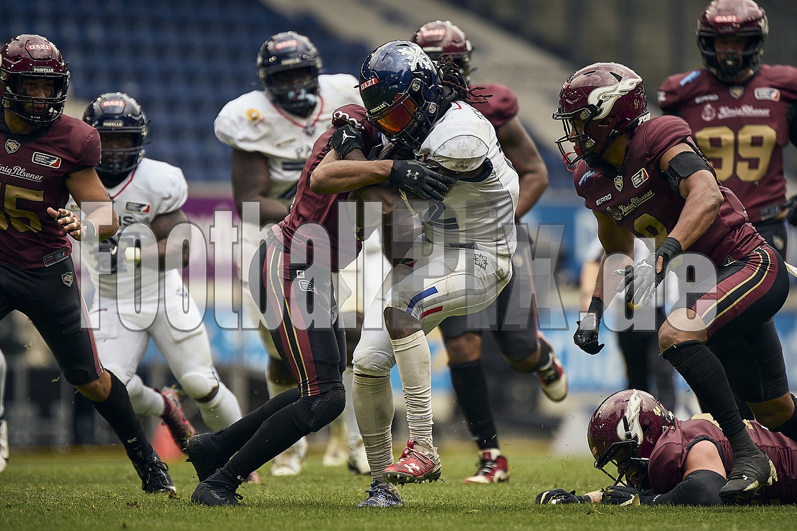 #2 Souleymane Karamoko, Fullback, Paris Musketeers | ELF | Paris Musketeers at Rhein Fire |  Punkte Endstand 31 : 07 | Schauinsland-Reisen-Arena, Duisburg | 08.06.2025 | Bildnummer: 2025-06-08_0705 - ParisMusketeersAtRheinFire