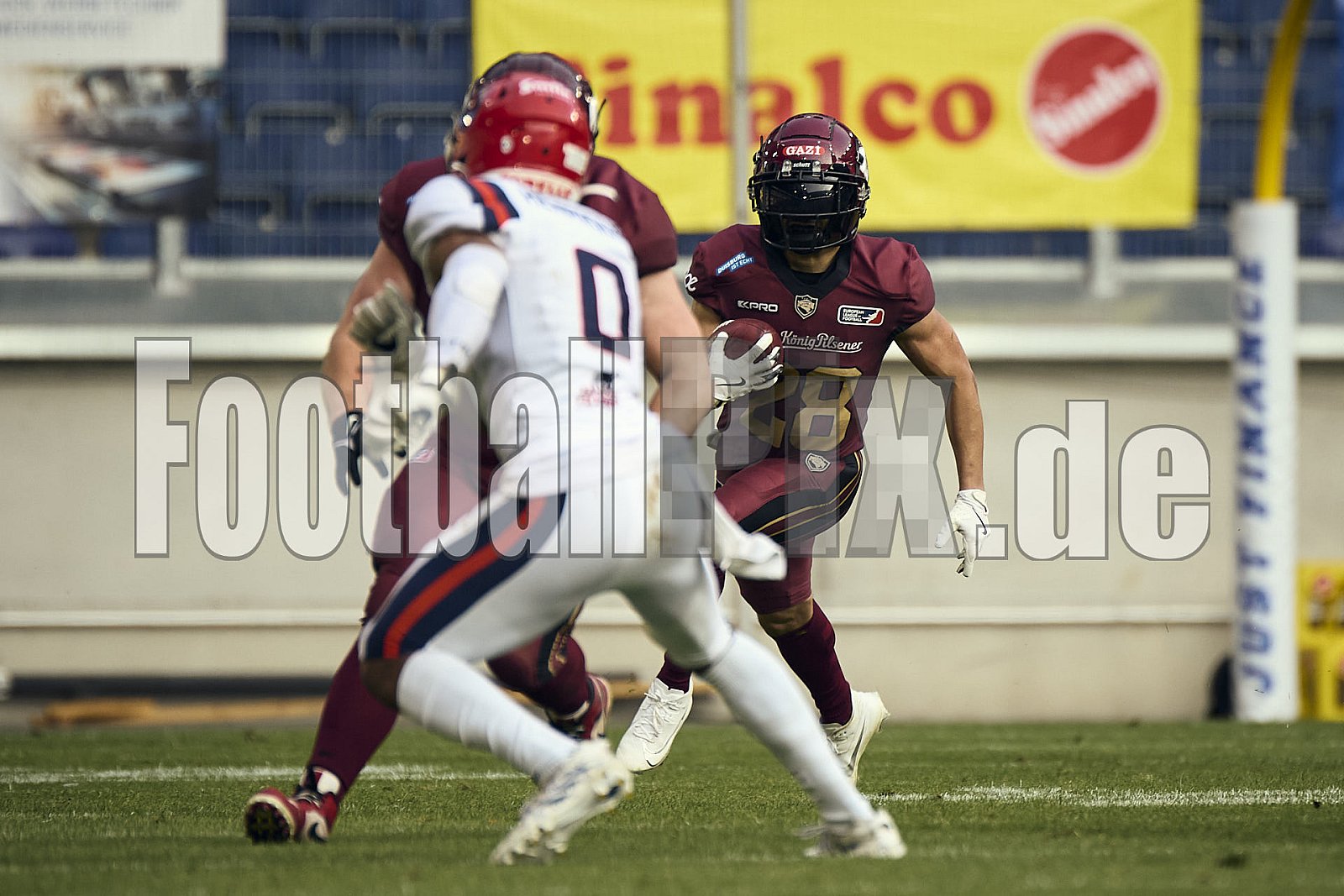 #28 Tyrone Alexander, Running Back, Rhein Fire | ELF | Hamburg Sea Devils at Rhein Fire |  Punkte Endstand 0 : 43 | Schauinsland-Reisen-Arena, Duisburg | 14.06.2025 - HamburgSeaDevilsAtRheinFire