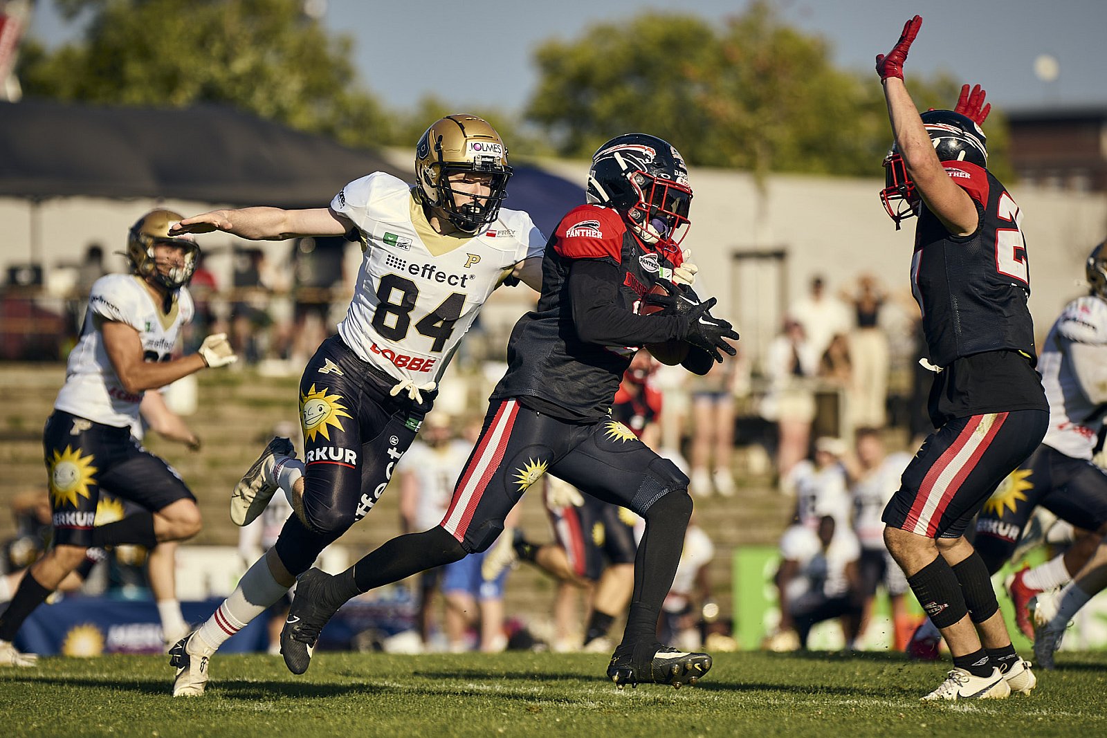 GFL | Düsseldorf Panther vs. Paderborn Dolphins |  Punkte Endstand 28 : 24 | Stadion Benrath, Dusseldorf | 09.08.2025 | Job ID: 2025-08-09_0605 - DPantherPaderbornVsPaderbornDolphins