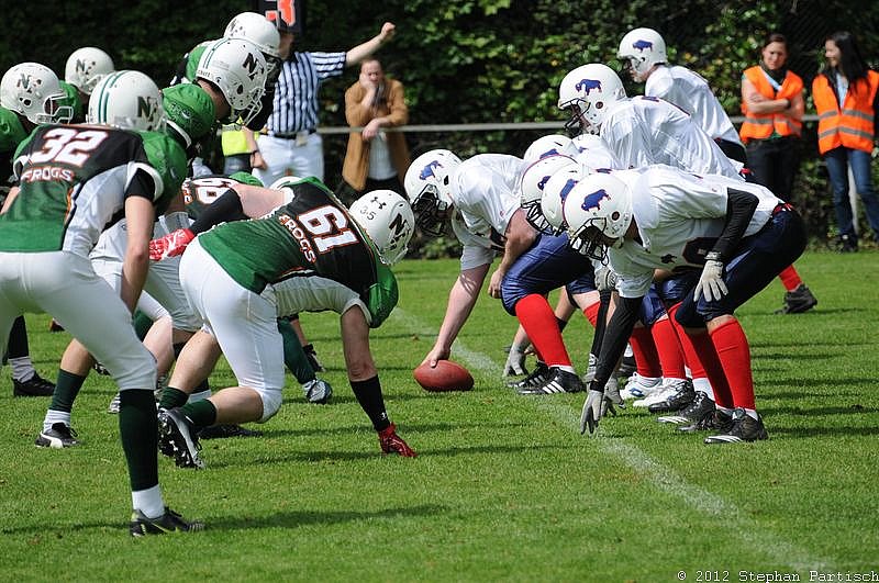 12.05.2012 Neuss Frogs vs. Kreis Heinsberg Bisons (28:6) 