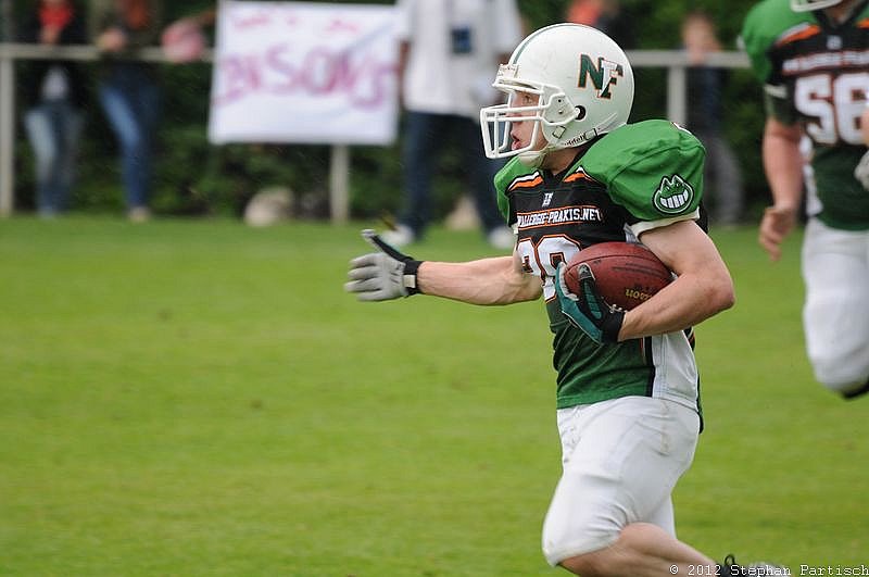 12.05.2012 Neuss Frogs vs. Kreis Heinsberg Bisons (28:6) 