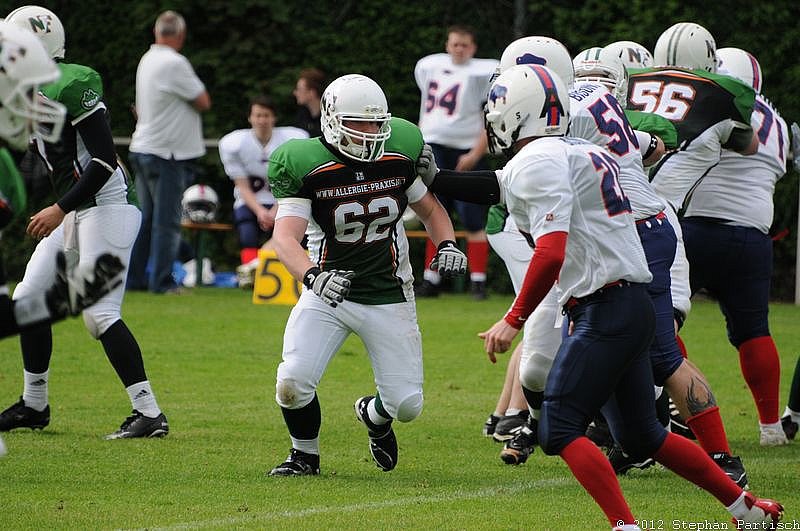 12.05.2012 Neuss Frogs vs. Kreis Heinsberg Bisons (28:6) 