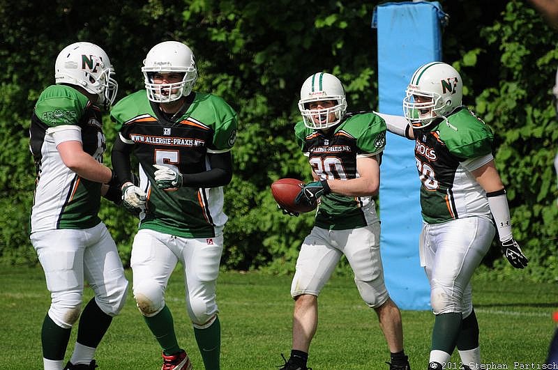 12.05.2012 Neuss Frogs vs. Kreis Heinsberg Bisons (28:6) 