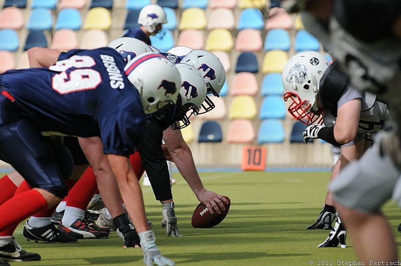 19.05.2012 Mönchengladbach Wolfpack vs. Kreis Heinsberg Bisons (40:2) 