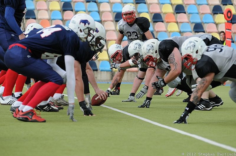 19.05.2012 Mönchengladbach Wolfpack vs. Kreis Heinsberg Bisons (40:2) 